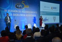 III Versión de Reconocimiento a la Excelencia Académica